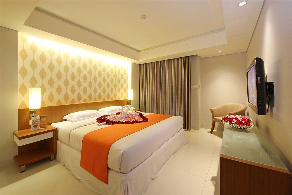 Holiday Inn Express Bali Sunset Road By Ihg Kuta Lombok Extérieur photo