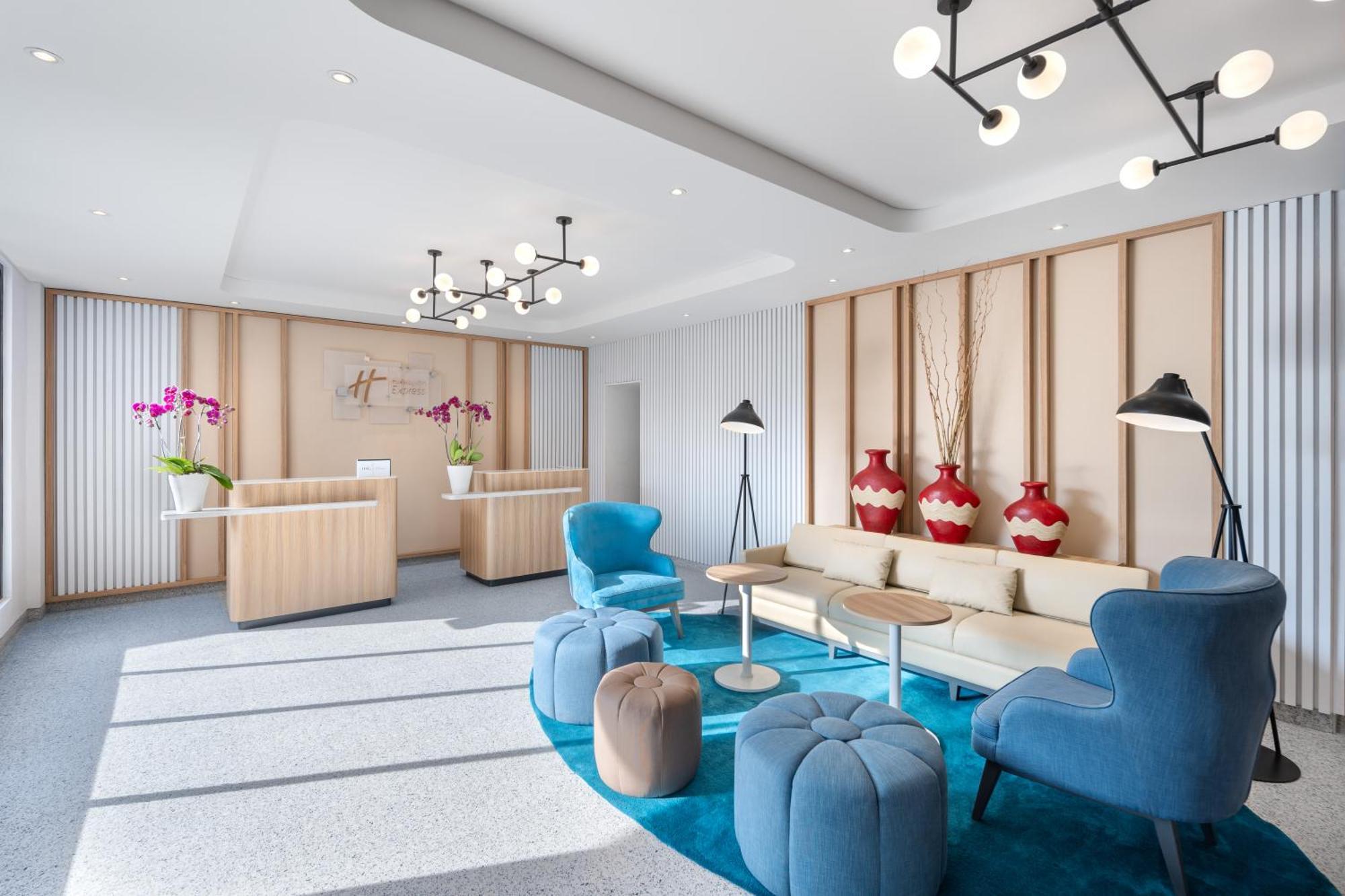 Holiday Inn Express Bali Sunset Road By Ihg Kuta Lombok Extérieur photo